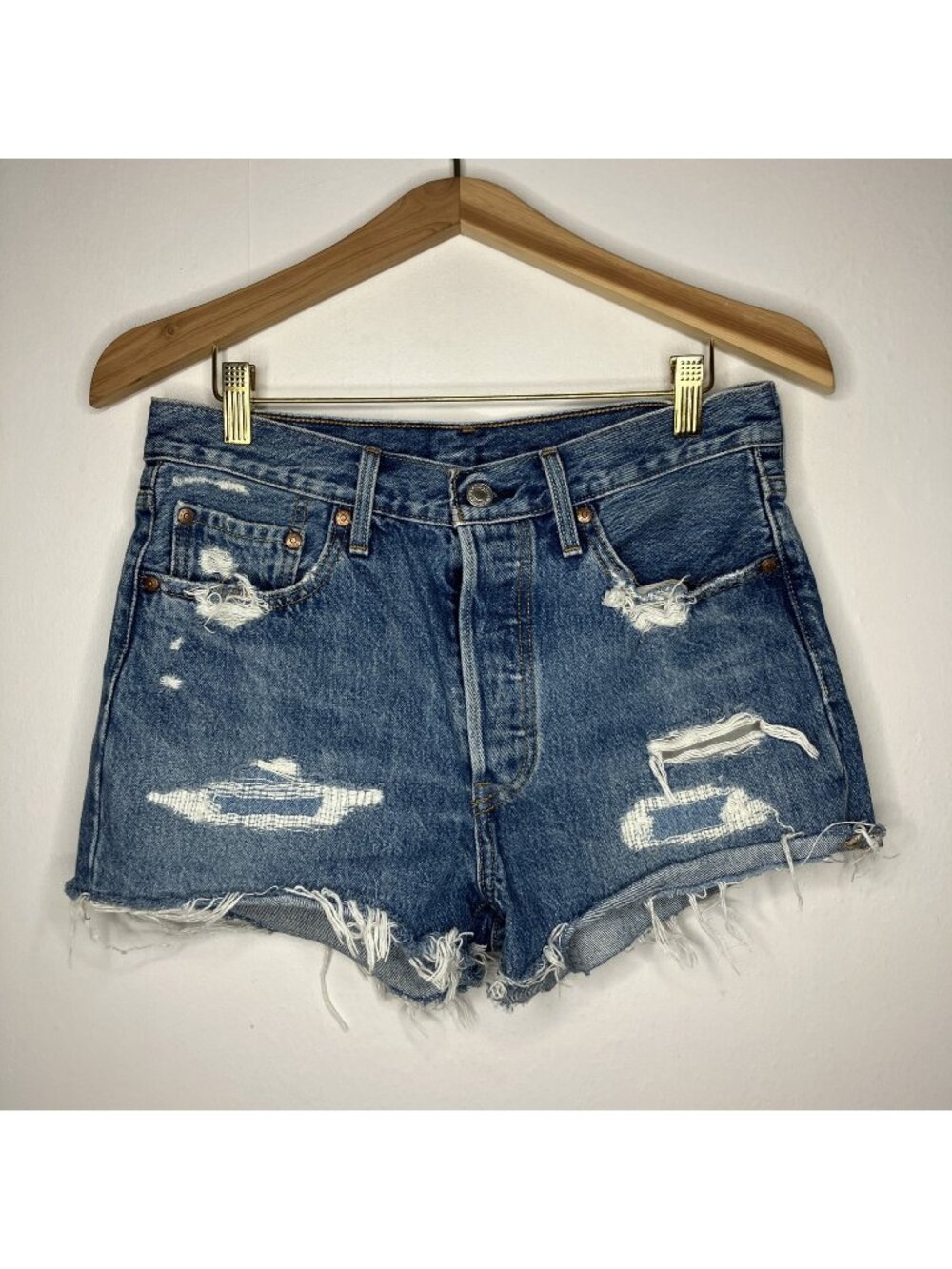 Levi's 501 Women's W28 High Rise Distressed Denim Cutoff Shorts Button Fly - Picture 1 of 10